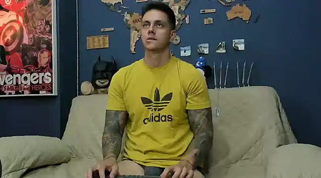 Snapshot of JeanBroc chatting on 01.12.25 JeanBroc online show from 01.12.25