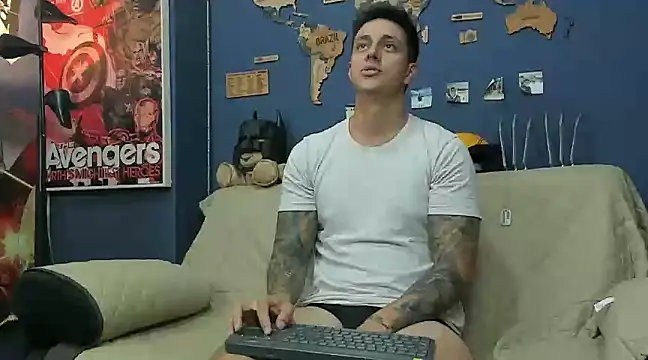 Snapshot of JeanBroc chatting on 01.26.25 JeanBroc online show from 01.26.25