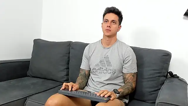 Snapshot of JeanBroc chatting on 10.09.25 JeanBroc online show from 10.09.25