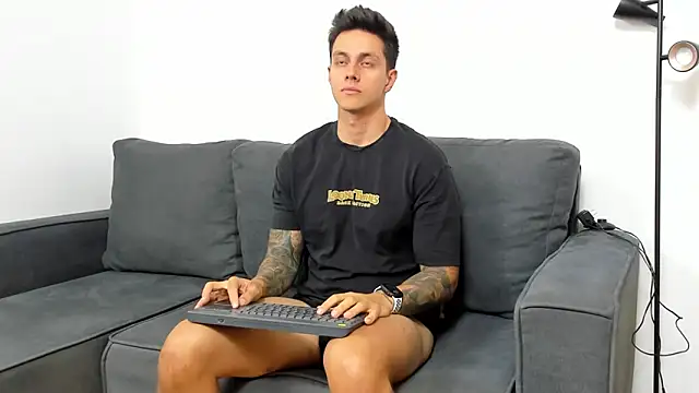 Snapshot of JeanBroc chatting on 10.14.25 JeanBroc online show from 10.14.25