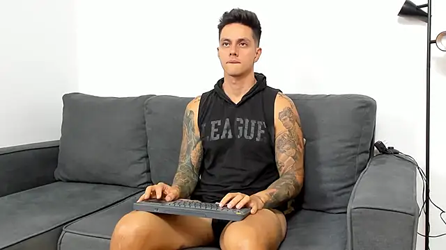 Snapshot of JeanBroc chatting on 10.19.25 JeanBroc online show from 10.19.25