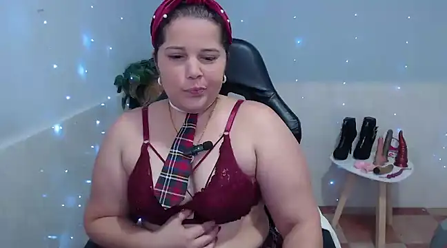 Snapshot of kiara_scottt chatting on 01.06.25 kiara scottt online show from 01.06.25