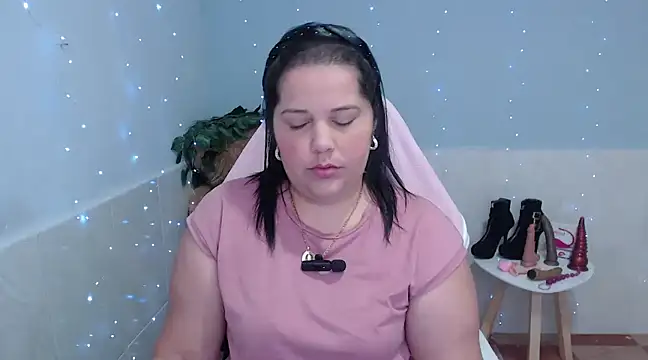 Snapshot of kiara_scottt chatting on 01.07.25 kiara scottt online show from 01.07.25