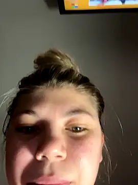 Snapshot of PEACHY439 chatting on 11.13.25 PEACHY439 online show from 11.13.25