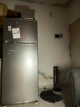 PEACHY439 online show from 11.24.25