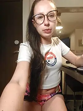 Snapshot of milena_23x chatting on 03.20.25 milena 23x online show from 03.20.25