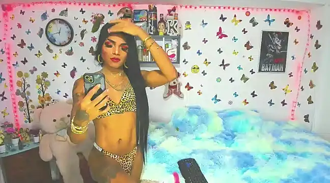 Snapshot of marianaoficial249701 chatting on 01.21.25 marianaoficial249701 online show from 01.21.25