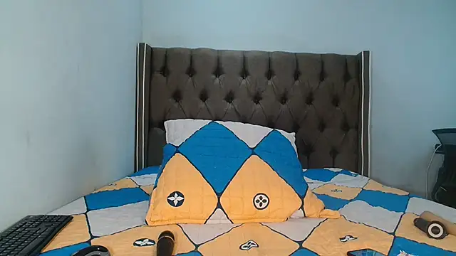 Snapshot of CHOCKYCHOCX2 chatting on 02.08.26 CHOCKYCHOCX2 online show from 02.08.26