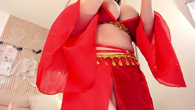 Snapshot of Eliz_jane chatting on 10.13.25 Eliz jane online show from 10.13.25