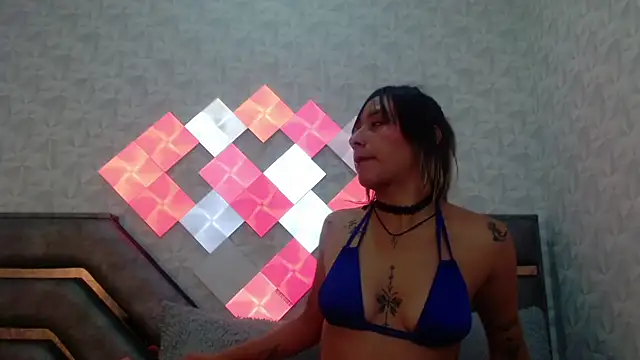 Snapshot of KathyJoycex chatting on 10.28.25 KathyJoycex online show from 10.28.25