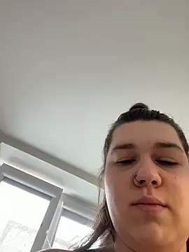 SuzieMurray online show from 04.22.26