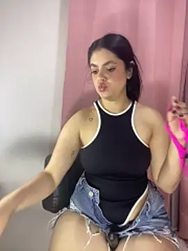 kimberlyhills1 online show from 03.18.26