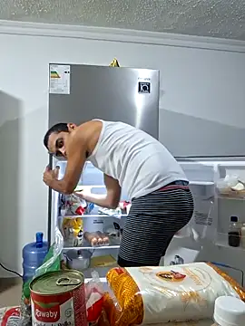 Snapshot of Alsaud1106 chatting on 03.17.25 Alsaud1106 online show from 03.17.25