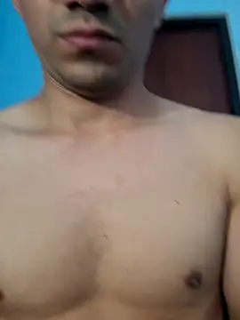 charlesss19 online show from 11.04.25