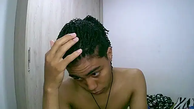 sexy diamante  online show from 11.18.25