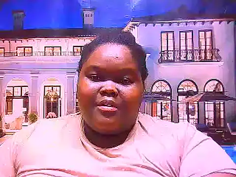 Snapshot of EbonyHotBuns chatting on 09.24.25 EbonyHotBuns online show from 09.24.25