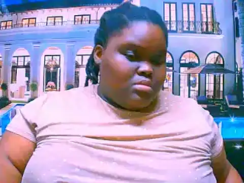 Snapshot of EbonyHotBuns chatting on 10.03.25 EbonyHotBuns online show from 10.03.25