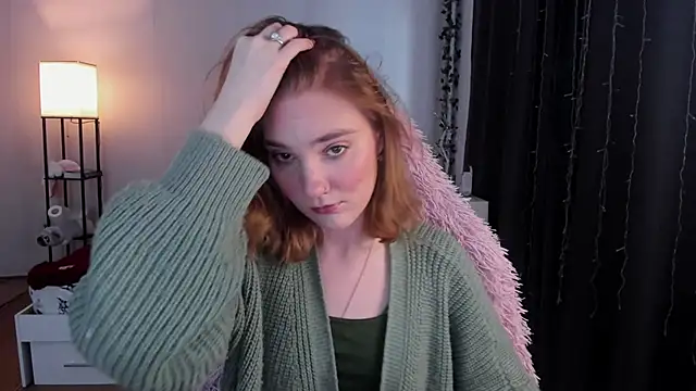 ReddHotPipper online show from 10.12.25