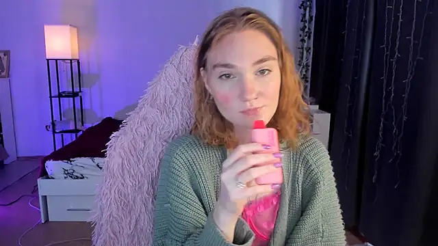 ReddHotPipper online show from 10.19.25