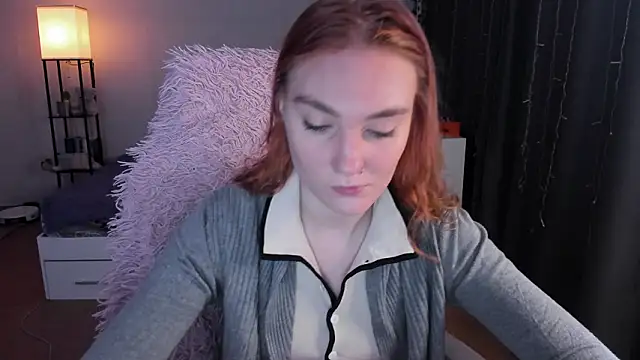 ReddHotPipper online show from 02.04.26