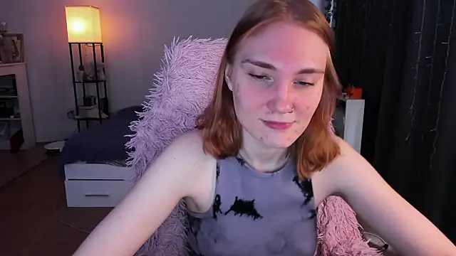 ReddHotPipper online show from 04.02.26