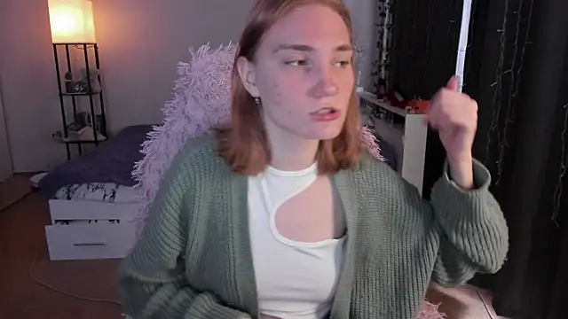 ReddHotPipper online show from 04.19.26