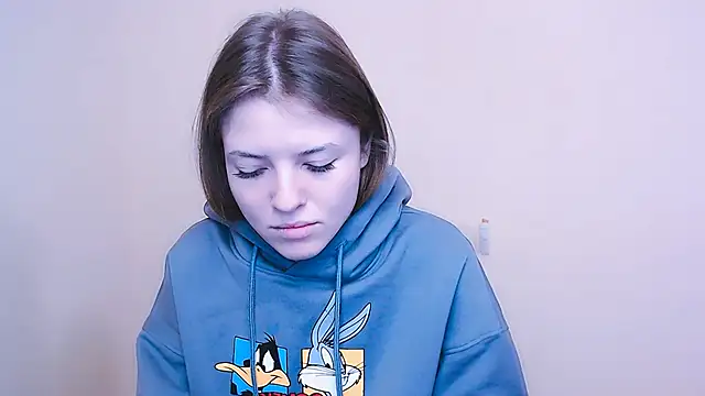 Snapshot of MissOliviaa_ chatting on 01.10.25 MissOliviaa  online show from 01.10.25