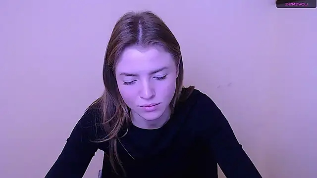 Snapshot of MissOliviaa_ chatting on 01.17.25 MissOliviaa  online show from 01.17.25