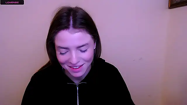 Snapshot of MissOliviaa_ chatting on 01.30.25 MissOliviaa  online show from 01.30.25