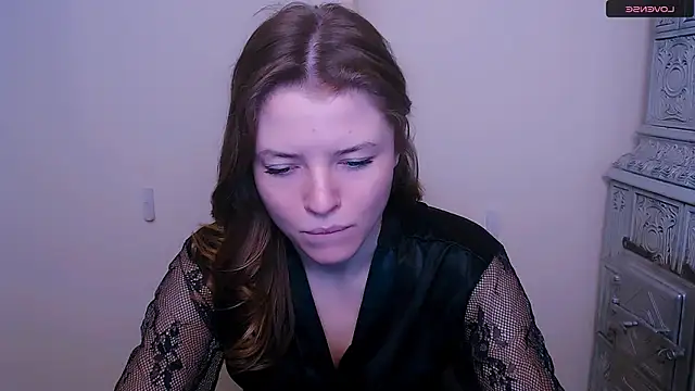 Snapshot of MissOliviaa_ chatting on 02.15.25 MissOliviaa  online show from 02.15.25