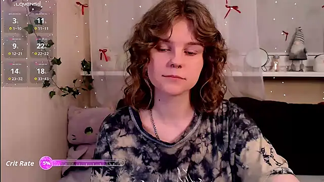 Snapshot of Moona_xx chatting on 02.27.26 Moona xx online show from 02.27.26