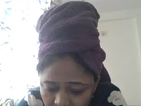 Snapshot of manvi199407 chatting on 10.31.25 manvi199407 online show from 10.31.25