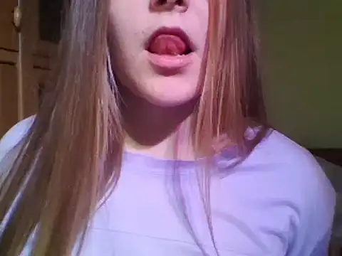 Evasapples online show from 12.23.24