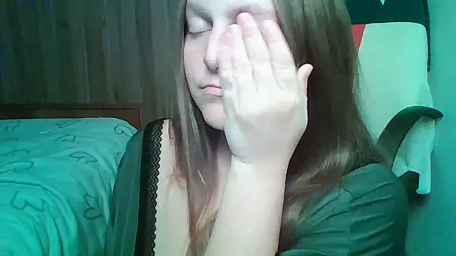 Evasapples online show from 11.13.25