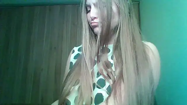 Evasapples online show from 02.08.26