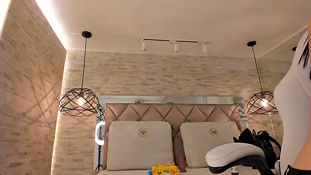 dorothy vegga online show from 02.14.25