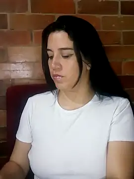 Gabriela squirt02 online show from 02.01.25