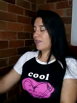 Gabriela squirt02 online show from 02.22.25