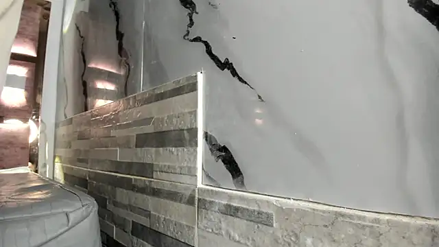 Snapshot of tifany_bigdick chatting on 10.24.25 tifany bigdick online show from 10.24.25