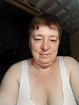 Snapshot of Lemon434 chatting on 10.06.25 Lemon434 online show from 10.06.25