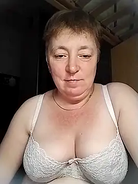 Snapshot of Lemon434 chatting on 10.14.25 Lemon434 online show from 10.14.25