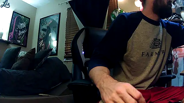 slutty guy12 online show from 03.12.25