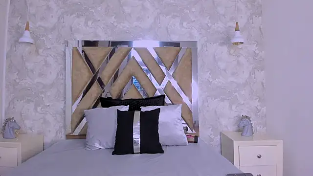 Snapshot of gerson_zt chatting on 10.19.25 gerson zt online show from 10.19.25