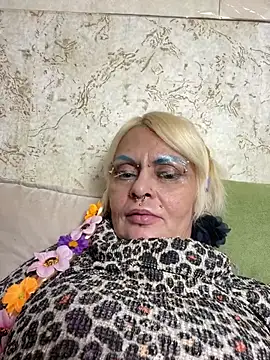 Gardener of Illusions online show from 01.21.25