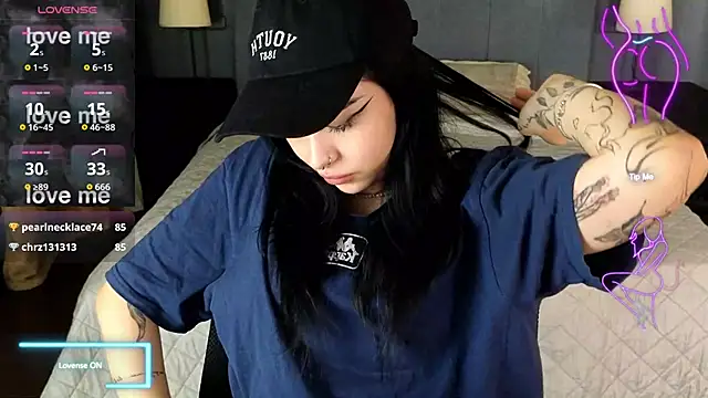 baby  kim online show from 12.20.25