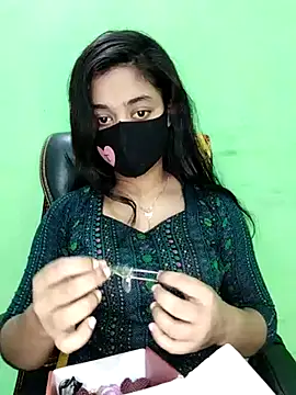 Snapshot of Tapur- chatting on 02.27.25 Tapur- online show from 02.27.25