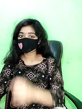 Snapshot of Tapur- chatting on 03.20.25 Tapur- online show from 03.20.25