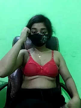 Snapshot of Tapur- chatting on 03.21.25 Tapur- online show from 03.21.25