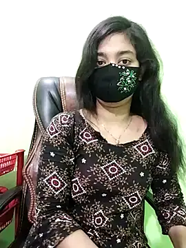 Snapshot of Tapur- chatting on 03.22.25 Tapur- online show from 03.22.25