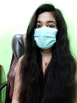 Snapshot of Tapur- chatting on 03.22.25 Tapur- online show from 03.22.25